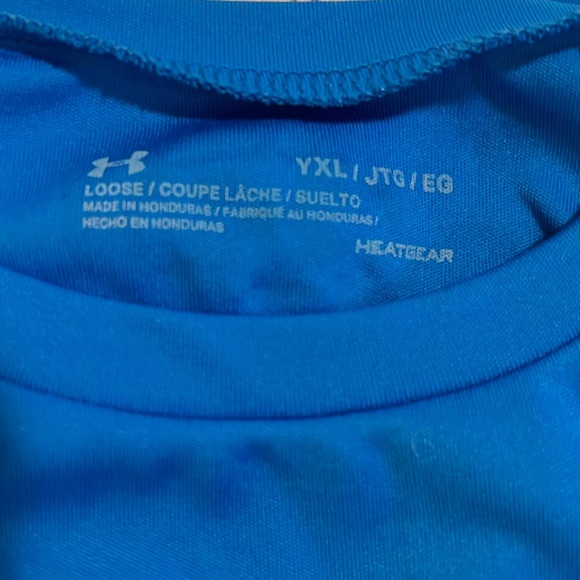 3/$15 Under Armour Blue Short Sleeve Tee - Picture 3 of 4